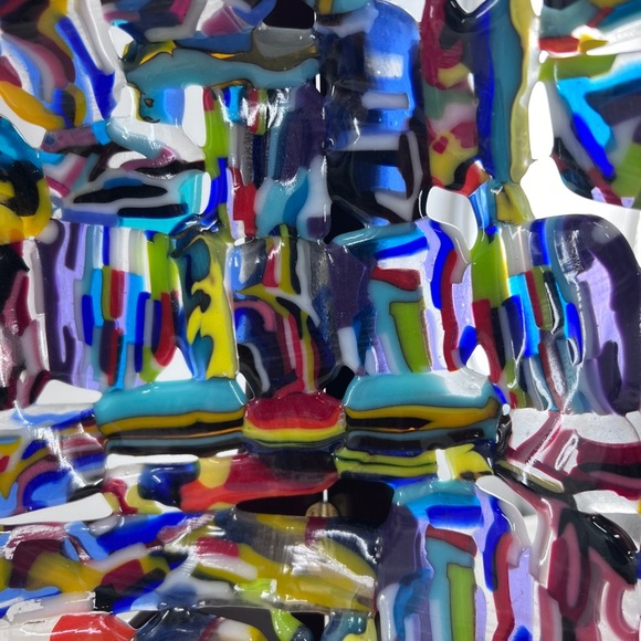 Artist Piece fused and formed glass bowl - Picture 4 of 12